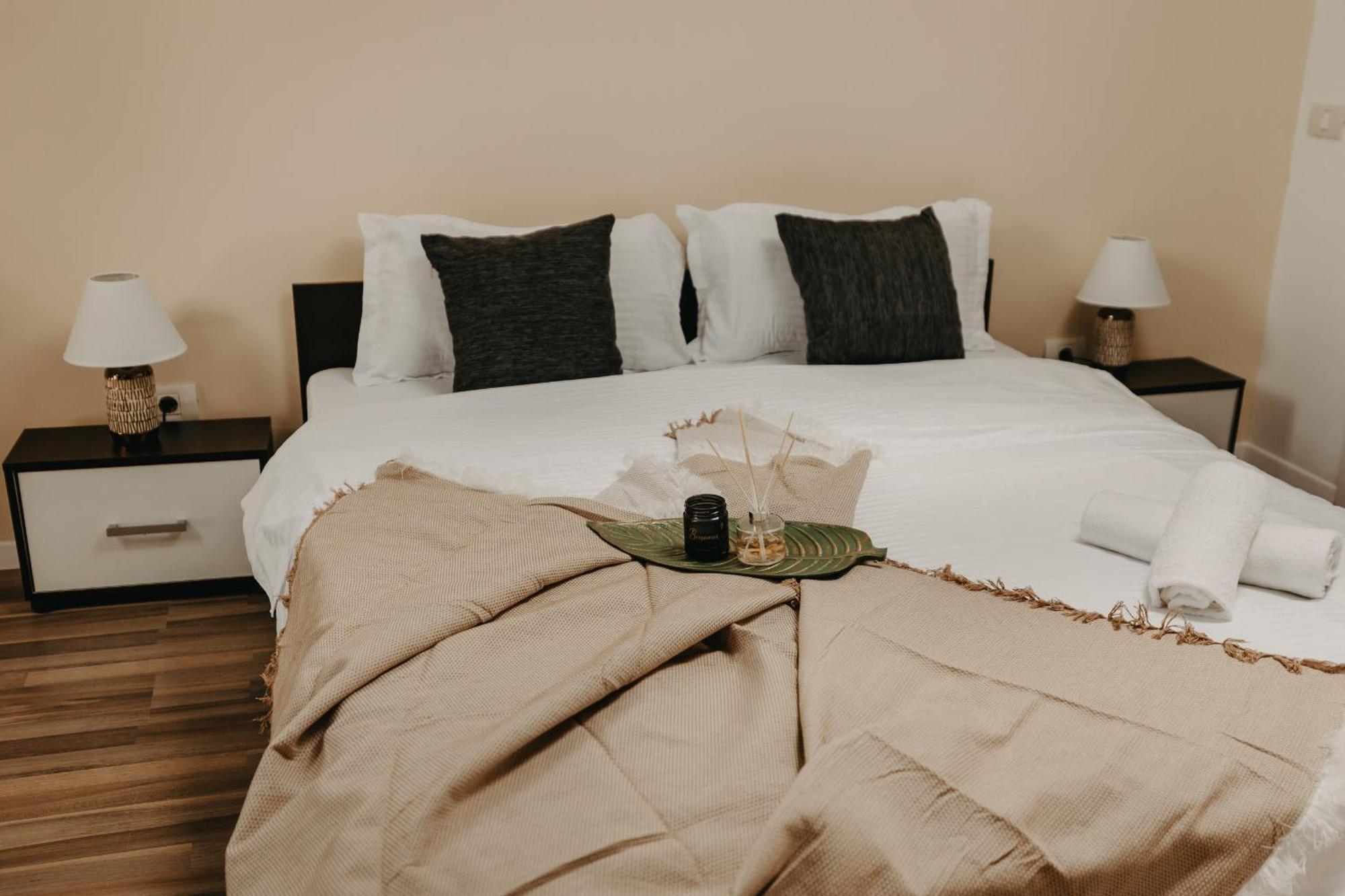 Tm Apartments Temesvár Kültér fotó